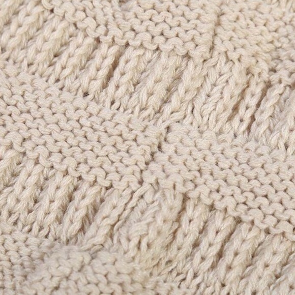 NEW! Fur Lined Knit Pom Pom Beanie in Beige - Picture 3 of 7